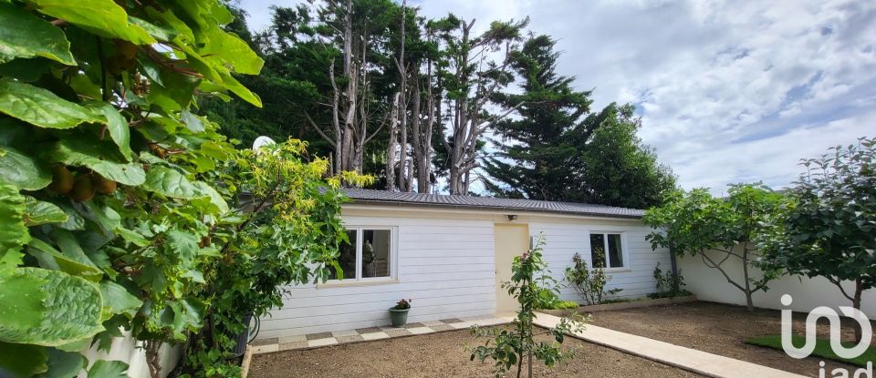 Maison 7 pièces de 225 m² à Gournay-sur-Marne (93460)