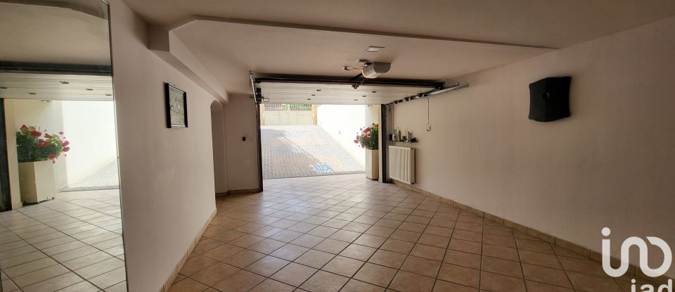 Maison 7 pièces de 225 m² à Gournay-sur-Marne (93460)