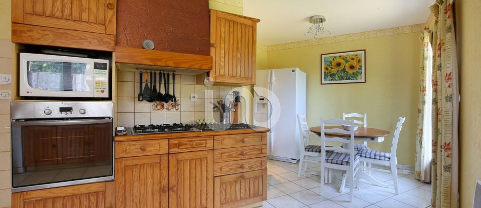 House 6 rooms of 178 m² in Cornebarrieu (31700)