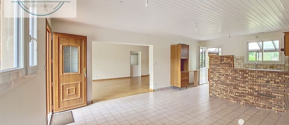 Maison traditionnelle 5 pièces de 129 m² à Foissiat (01340)