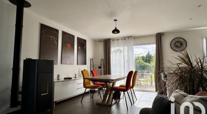 Maison 4 pièces de 97 m² à Breuil-Barret (85120)