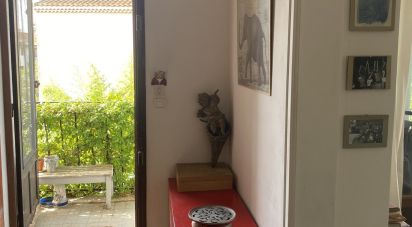 House 7 rooms of 171 m² in Arles (13200)