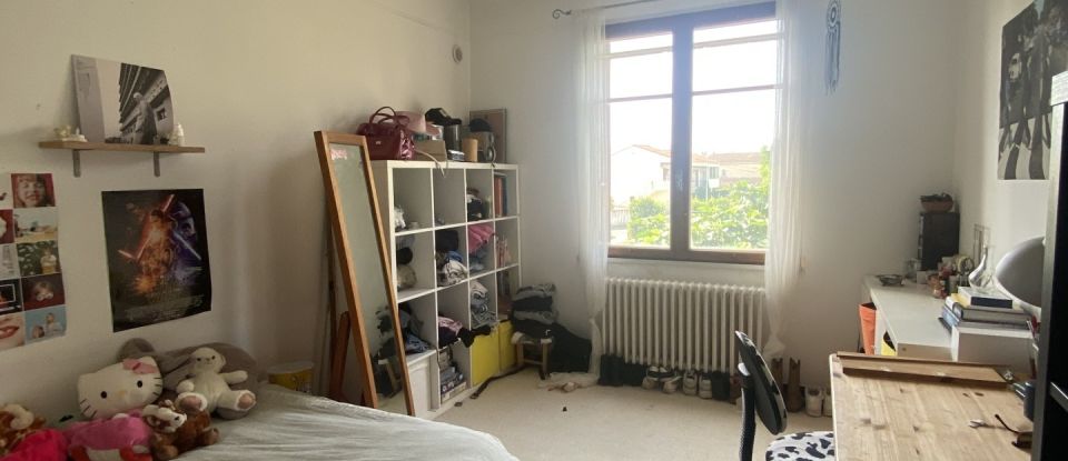 Maison 7 pièces de 171 m² à Arles (13200)