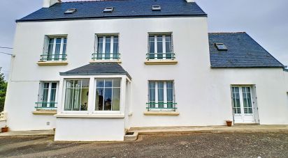 House 6 rooms of 107 m² in Plozévet (29710)