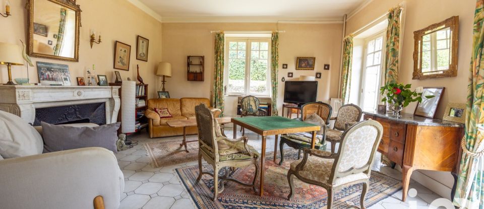 Traditional house 6 rooms of 137 m² in Dinard (35800)