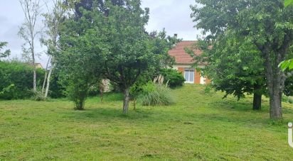 Traditional house 6 rooms of 165 m² in Chaumot (89500)