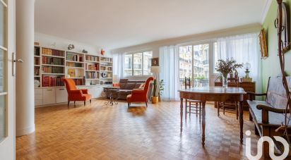 Appartement 5 pièces de 146 m² à Paris (75017)