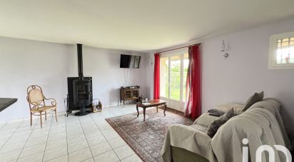 Traditional house 6 rooms of 172 m² in Le Vernet (03200)