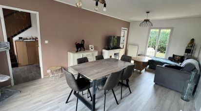 Maison 5 pièces de 106 m² à Saint-Ay (45130)