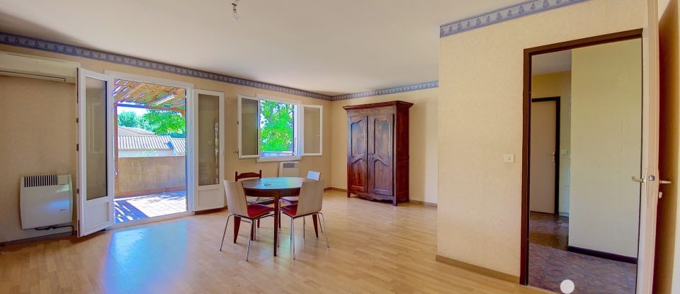 Maison 5 pièces de 120 m² à Saint-Paul-Trois-Châteaux (26130)