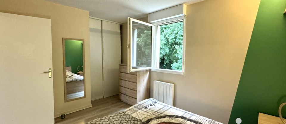 Maison 4 pièces de 70 m² à Ruelle-sur-Touvre (16600)