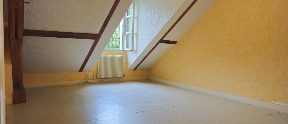 Apartment 4 rooms of 85 m² in Argent-sur-Sauldre (18410)