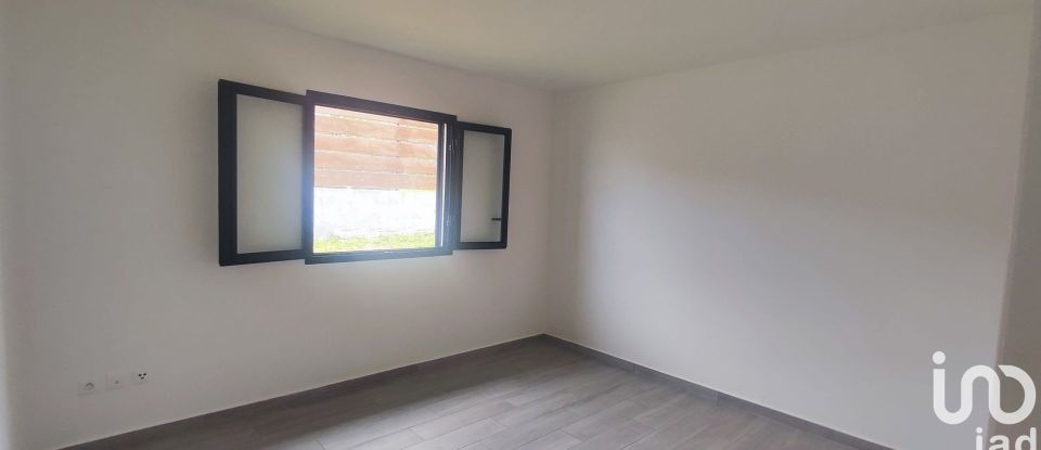 Maison 4 pièces de 100 m² à Saint-Joseph (97480)