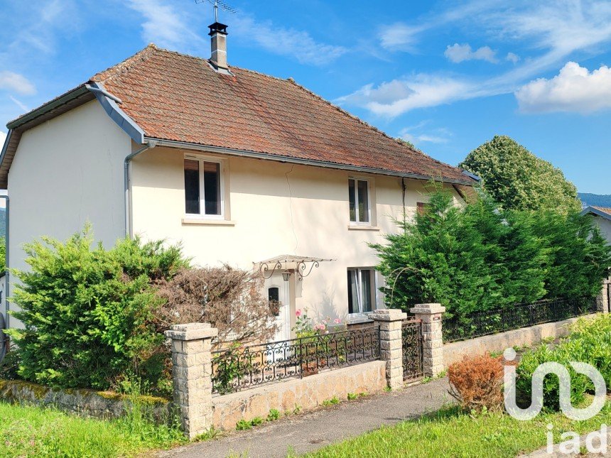 Maison 5 pièces de 123 m² à Peyrieu (01300)