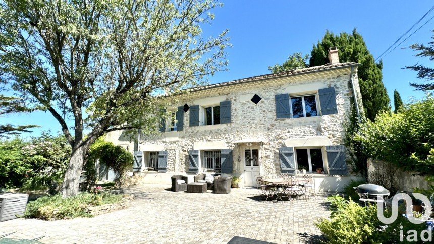 Mas 6 rooms of 264 m² in Bollène (84500)