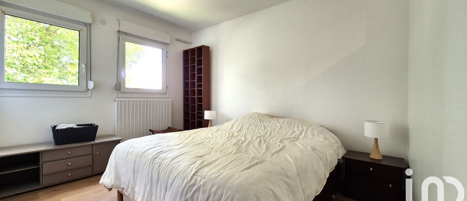 Apartment 4 rooms of 80 m² in Reims (51100)