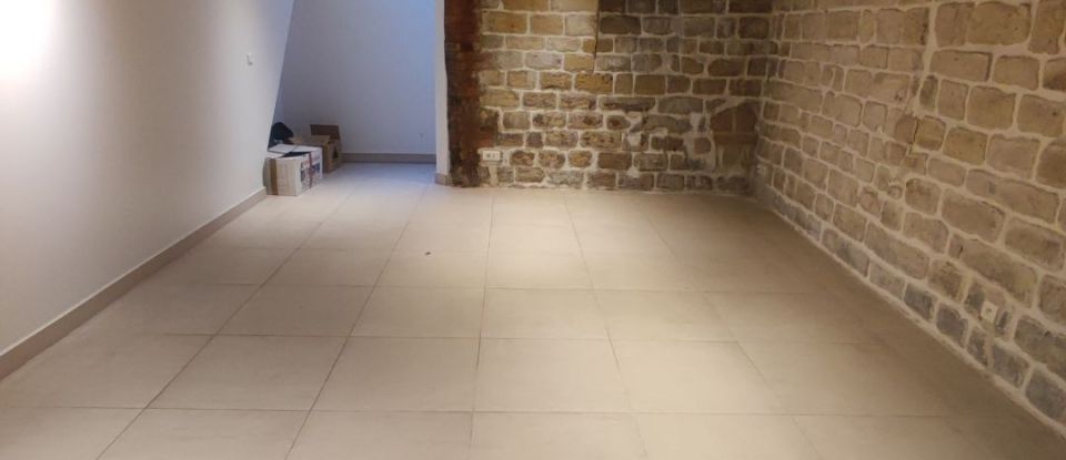 Appartement 5 pièces de 107 m² à Paris (75011)