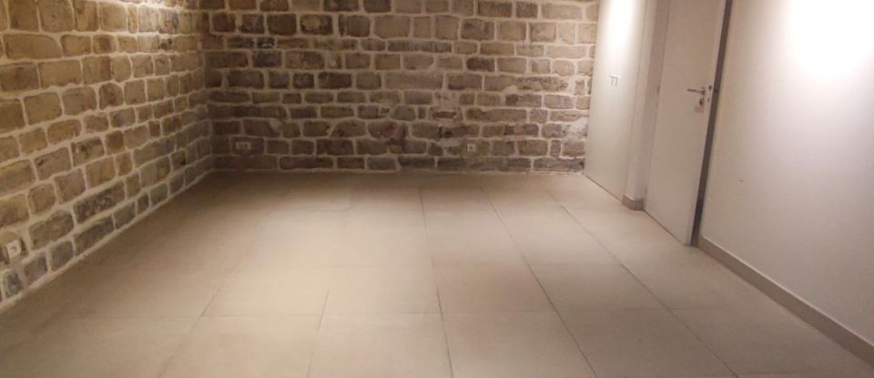 Appartement 5 pièces de 107 m² à Paris (75011)