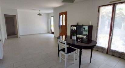 Maison 5 pièces de 90 m² à Génissac (33420)