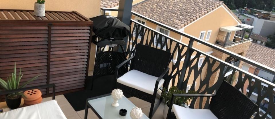 Appartement 3 pièces de 62 m² à Menton (06500)