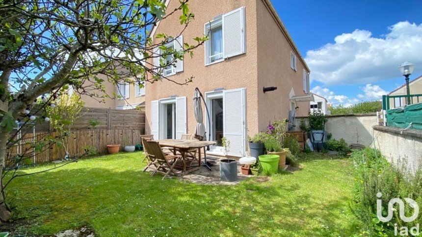 House 5 rooms of 91 m² in Élancourt (78990)