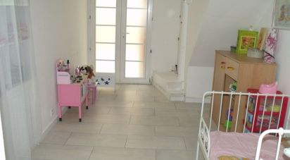 House 4 rooms of 86 m² in Saint-Maximin-la-Sainte-Baume (83470)