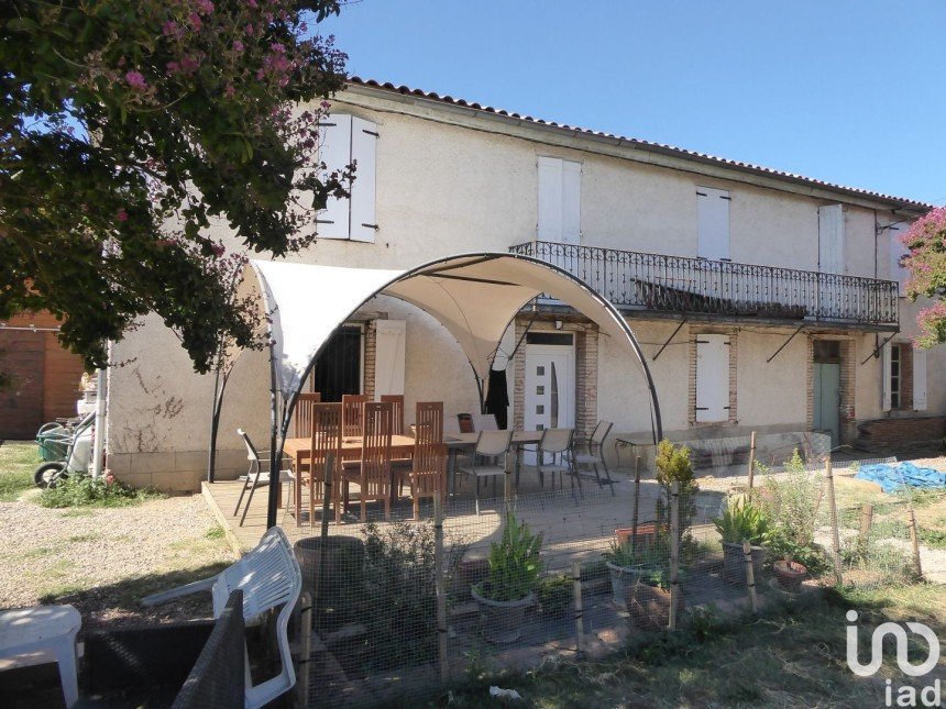 Maison 6 pièces de 230 m² à Montauban (82000)