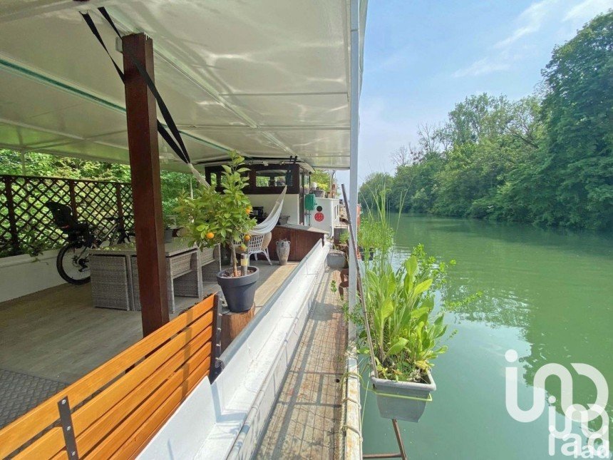 House boat 5 rooms of 175 m² in Étiolles (91450)