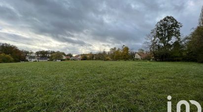 Terrain de 2 113 m² à Autouillet (78770)