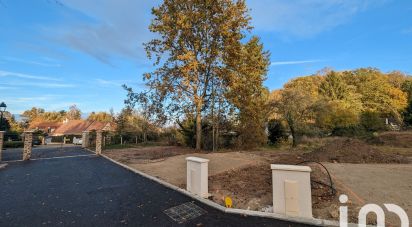 Terrain de 700 m² à Bazoches-sur-Guyonne (78490)