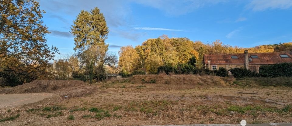 Terrain de 700 m² à Bazoches-sur-Guyonne (78490)