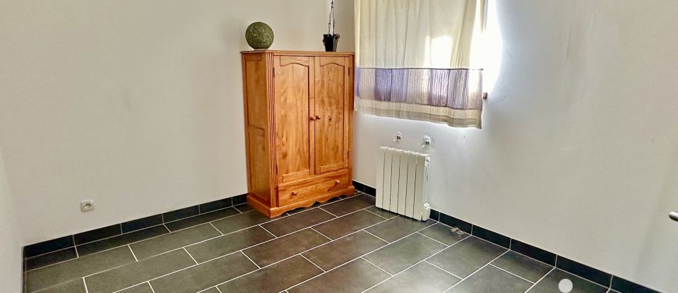 Maison 7 pièces de 175 m² à Peyrilhac (87510)