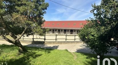 Equestrian facility 7 rooms of 223 m² in Bassevelle (77750)