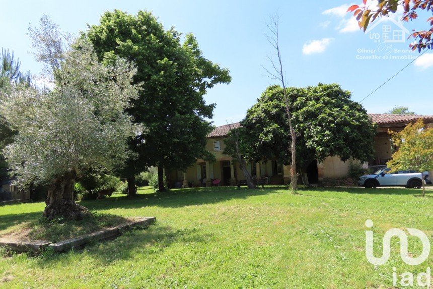 Country house 5 rooms of 180 m² in Larrazet (82500)