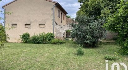 Ferme 8 pièces de 214 m² à Crest (26400)