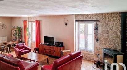 Village house 4 rooms of 157 m² in L'Éguille (17600)