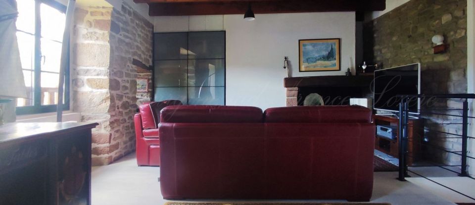 House 7 rooms of 160 m² in La Canourgue (48500)