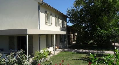 Maison traditionnelle 14 pièces de 354 m² à Montauban (82000)