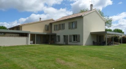 Traditional house 14 rooms of 354 m² in Montauban (82000)