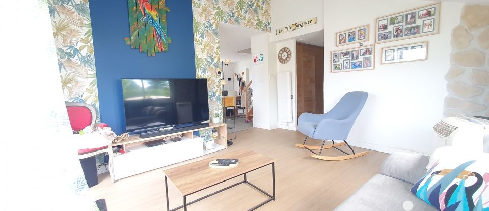 Maison 5 pièces de 96 m² à Briosne-lès-Sables (72110)