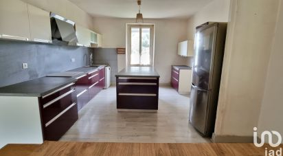 Maison 10 pièces de 229 m² à Mazamet (81200)