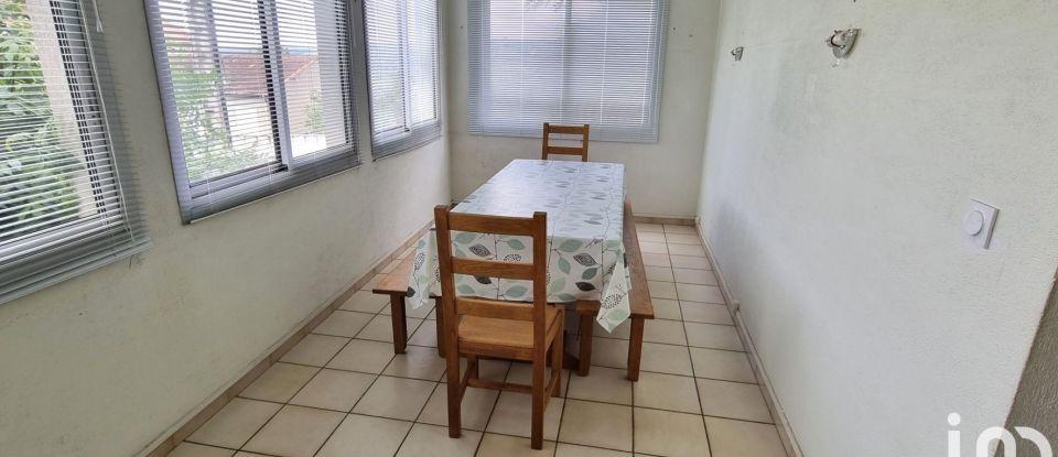 Maison 10 pièces de 229 m² à Mazamet (81200)