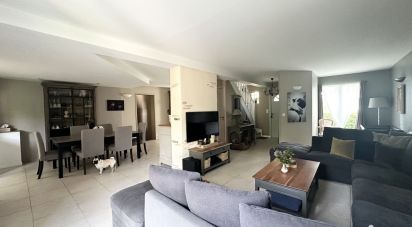 Maison 5 pièces de 132 m² à Vaux-le-Pénil (77000)