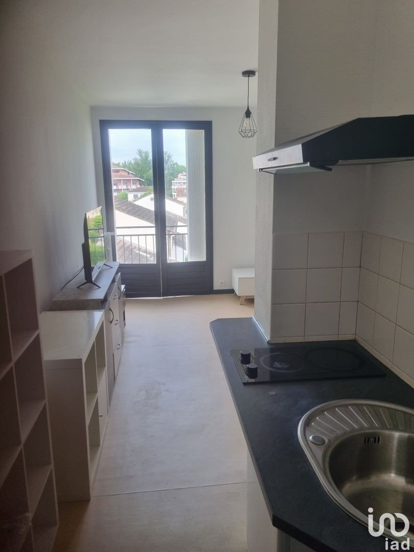 Apartment 1 room of 17 m² in Agen (47000)