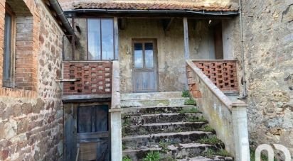 Mansion 8 rooms of 235 m² in Saint-Martin-de-Salencey (71220)