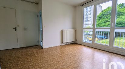 Apartment 1 room of 29 m² in Rennes (35700)