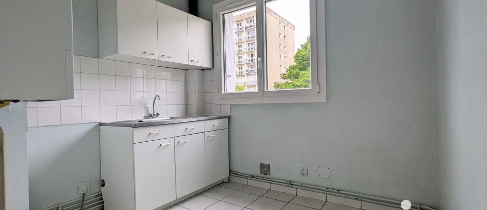 Apartment 1 room of 29 m² in Rennes (35700)