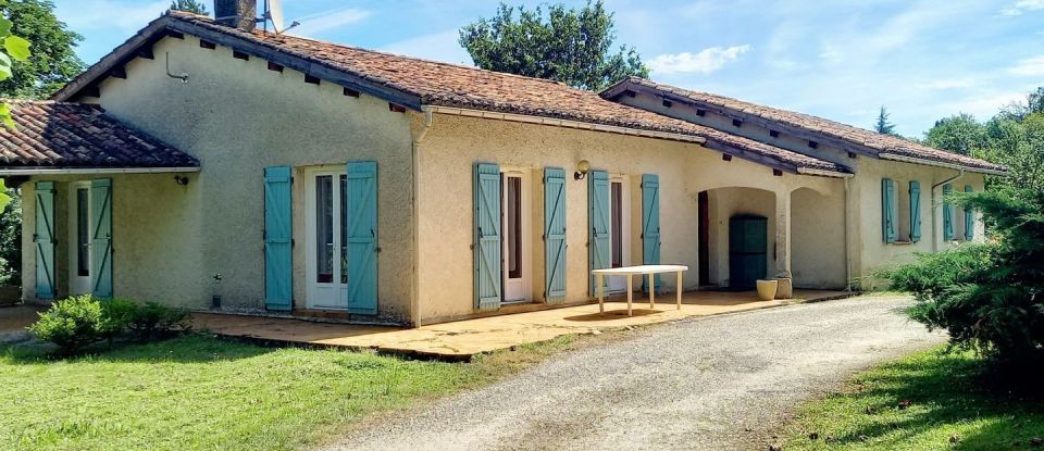 Maison 8 pièces de 175 m² à Bon-Encontre (47240)