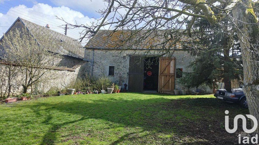 Barn conversion 1 room of 95 m² in Prasville (28150)