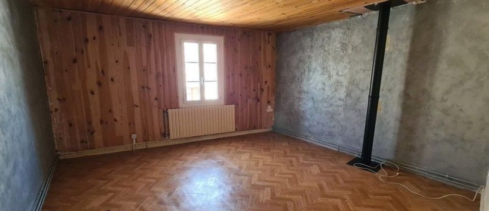 Maison 4 pièces de 90 m² à Saintes (17100)